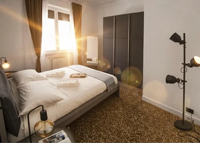 Aurelia's Hideaway, Near Vatican * רומא