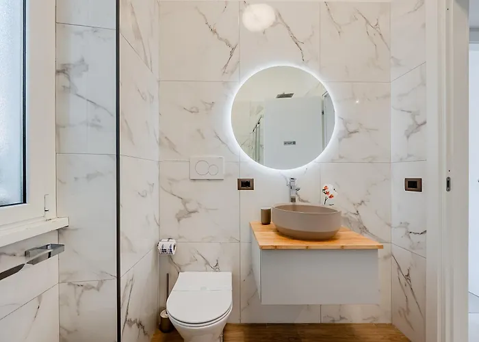 Aurelia's Hideaway, Near Vatican Appartamento *